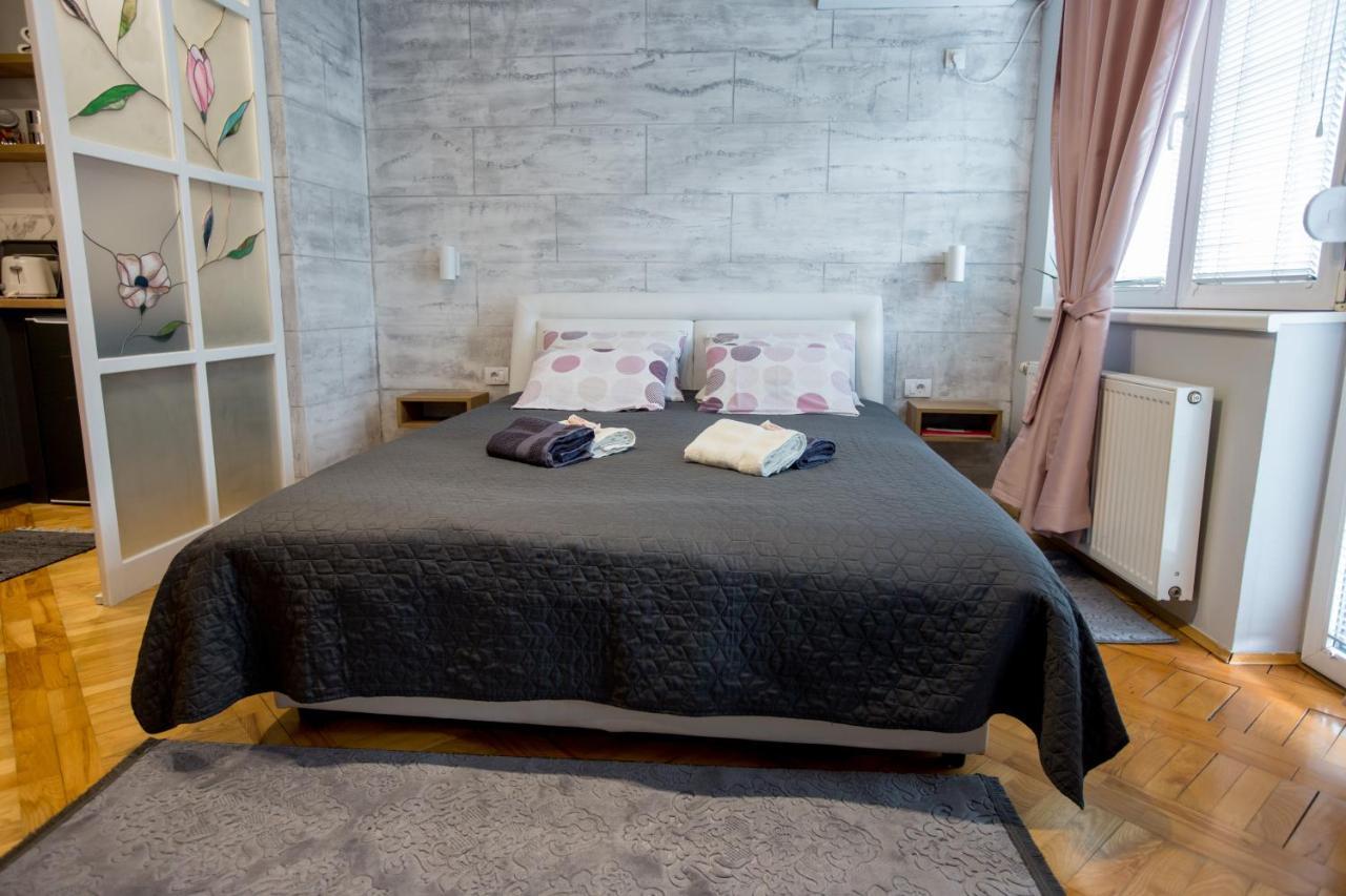 Apartment Studio Milena Subotica Extérieur photo