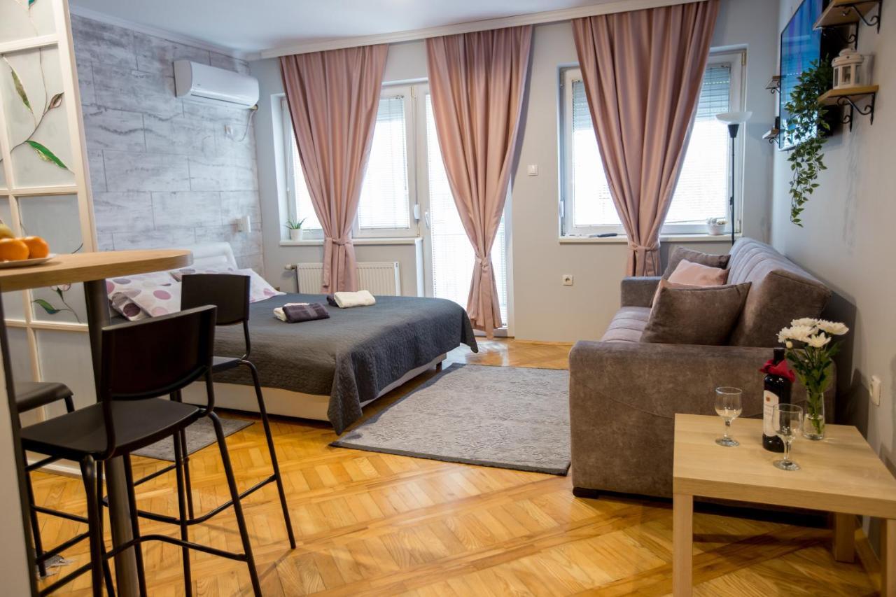 Apartment Studio Milena Subotica Extérieur photo
